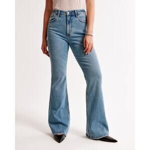 Abercrombie & Fitch The 70's Vintage Flare Ultra High Rise Jeans Blue Size 27/4